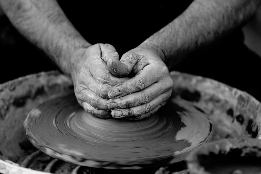 Beginner Wheel Throwing Pottery: What to Actually Expect Before Your First Class