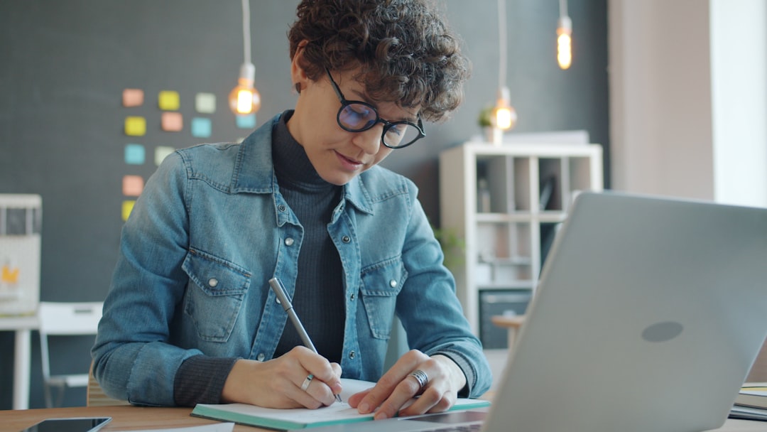 Workshop Instructor Credibility: How to Build Authority Before You Have a Track Record